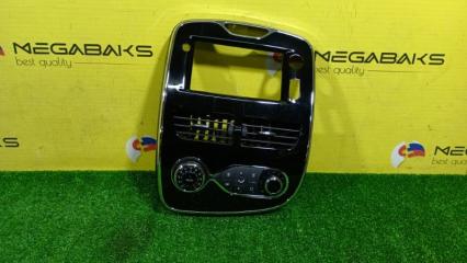 Консоль магнитофона RENAULT CLIO BH98 H5F 682609599R 1 ракурс