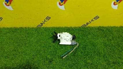 Замок лючка бензобака MITSUBISHI ECLIPSE CROSS GL3W 4B12 78850W000P 1 ракурс