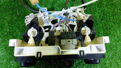 Блок управления климат-контролем DAIHATSU TERIOS KID J111G EF-DEM 3 ракурс