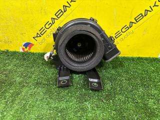 Мотор охлаждения батареи TOYOTA C-HR ZYX10 2ZR-FXE G9230-47080 1 ракурс