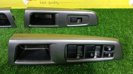 Блок упр. стеклоподьемниками SUBARU FORESTER SH5 EJ205 83071SC000 2 ракурс Блок упр. стеклоподьемниками SUBARU FORESTER SH5 EJ205 83071SC000 2 ракурс