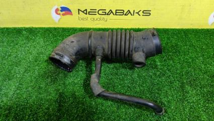 Патрубок воздушного фильтра MAZDA FAMILIA BHALP Z5-DE B5C9132207 1 ракурс