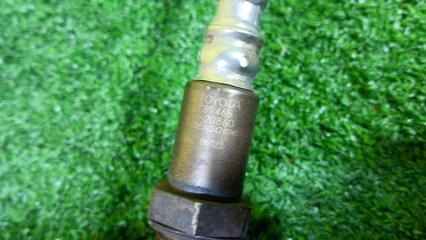 Лямбда-зонд TOYOTA ISIS ANM10 1AZ-FSE 8946520860 3 ракурс