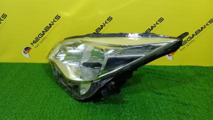 Фара левая SUBARU TREZIA NCP120X 52-220 3 ракурс Фара левая SUBARU TREZIA NCP120X 52-220 3 ракурс