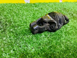 Рулевой карданчик SUBARU LEGACY BH5 EJ202 34170AE000 3 ракурс Рулевой карданчик SUBARU LEGACY BH5 EJ202 34170AE000 3 ракурс