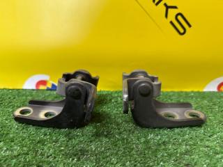 Петля дверная правая передняя HONDA ELYSION RR2 K24A 67410S3N003ZZ 4 ракурс