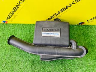 Воздухозаборник HONDA N-VAN JJ2 S07B 172475YS008 2 ракурс