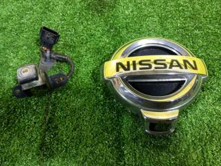 Камера переднего вида NISSAN SERENA C26 284F11BA2A 3 ракурс
