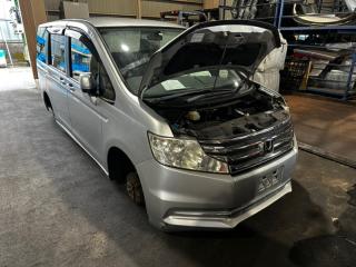 Двигатель HONDA STEP WAGON RK1 R20A 4175239 5 ракурс Двигатель HONDA STEP WAGON RK1 R20A 4175239 5 ракурс