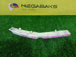 Крепление бампера правое переднее NISSAN ELGRAND NE51 VQ35DE 62224WL600 3 ракурс