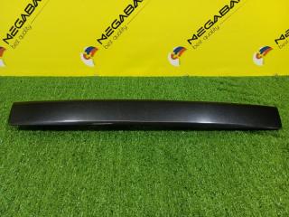 Накладка 5-й двери MAZDA DEMIO DY3W ZJ-VE D35050811 4 ракурс Накладка 5-й двери MAZDA DEMIO DY3W ZJ-VE D35050811 4 ракурс