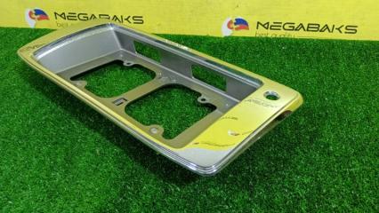 Накладка на багажник TOYOTA CROWN MAJESTA JZS177 2JZ-FSE 7680130030 2 ракурс