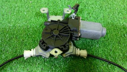 Стеклоподъемник правый задний NISSAN DUALIS J10 402052A 5 ракурс