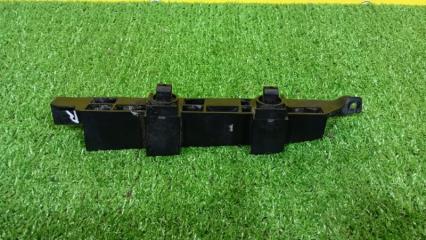 Крепление бампера правое переднее HONDA INSPIRE UC1 J30A 71193SDAA010 4 ракурс