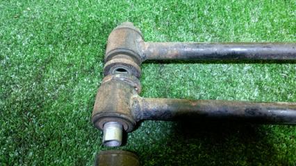 Рычаг задний TOYOTA SPRINTER AE91 5A-FE 3 ракурс