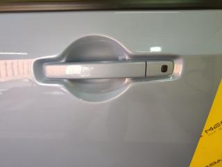 Дверь левая передняя NISSAN SAKURA B6AW MM48 3 ракурс