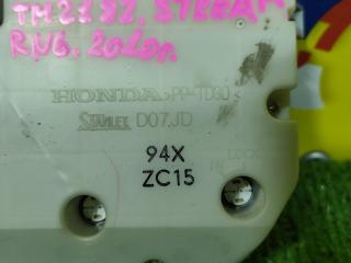 Блок управления климат-контролем HONDA STREAM RN6 R18A D07JD 4 ракурс