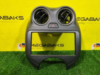 Консоль магнитофона NISSAN MARCH K13 HR12DE 682601HJ8A 2 ракурс