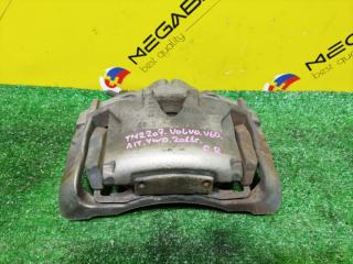 Суппорт правый передний VOLVO V60 FW90 B6304T4 2 ракурс