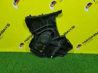 Крепление бампера левое заднее VOLVO V40 MZ63 B5204T9 31395103 4 ракурс