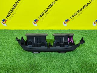 Регулятор направления воздушного потока NISSAN NOTE E13 HR12DE 687506XJ0A 3 ракурс