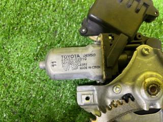 Стеклоподъемник правый передний TOYOTA AVENSIS ZRT272 3ZR-FAE 8570102010 4 ракурс Стеклоподъемник правый передний TOYOTA AVENSIS ZRT272 3ZR-FAE 8570102010 4 ракурс