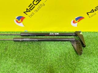Амортизатор задней двери SUZUKI HUSTLER MR31S 8186065P02 3 ракурс