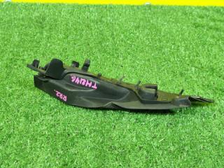 Уголок жабо правый HONDA ELYSION RR2 K24A 74270SJK000 3 ракурс