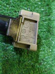 Форсунка омывателя левая MAZDA DEMIO DJ3AS P3-VPS DA6B518H4 3 ракурс