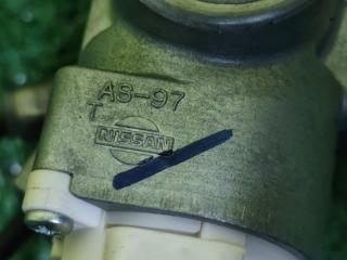 Замок зажигания NISSAN LATIO N17 HR12DE D87001HH0A 3 ракурс