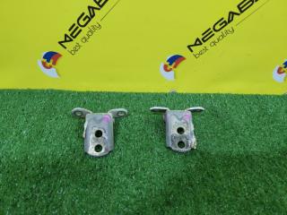 Петля дверная левая передняя NISSAN PRIMERA WQP11 QG18DD 804003J600 2 ракурс Петля дверная левая передняя NISSAN PRIMERA WQP11 QG18DD 804003J600 2 ракурс