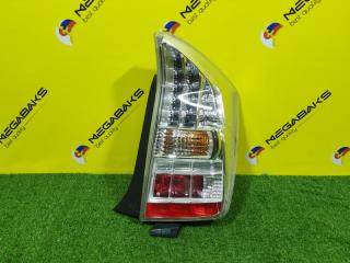 Стоп-сигнал правый TOYOTA PRIUS ZVW30 2ZR-FXE 47-38 1 ракурс