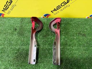 Петля капота SUZUKI JIMNY JB23W K6A-T 57410-50G00 2 ракурс Петля капота SUZUKI JIMNY JB23W K6A-T 57410-50G00 2 ракурс