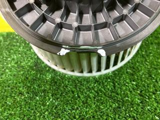 Мотор печки NISSAN NV200 VM20 HR16DE 27226EE91C 3 ракурс