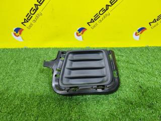 Заглушка бампера левая передняя TOYOTA AQUA NHP10 8148252370 2 ракурс