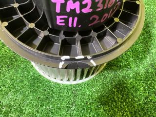 Мотор печки NISSAN NOTE E11 HR15DE 27226EE91C 3 ракурс