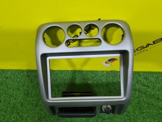 Консоль магнитофона TOYOTA CAMI J102E K3-VE 5540687405 3 ракурс Консоль магнитофона TOYOTA CAMI J102E K3-VE 5540687405 3 ракурс