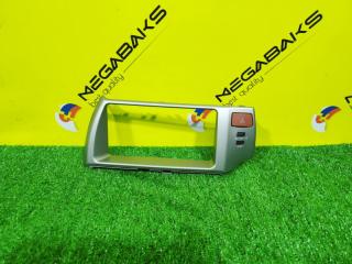 Консоль магнитофона TOYOTA RACTIS NCP100 1NZ-FE 5540552600 1 ракурс Консоль магнитофона TOYOTA RACTIS NCP100 1NZ-FE 5540552600 1 ракурс