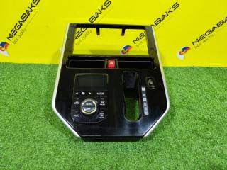 Блок управления климат-контролем TOYOTA TANK M900A 1KR-FE 55910B1170 4 ракурс