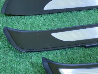 Порожек пластиковый BMW 3-SERIES E90 N52B25 51477907151 2 ракурс