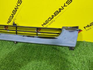 Решетка радиатора NISSAN ATLAS P8F23 TD27 633307T000 2 ракурс