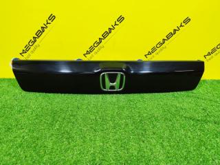 Накладка 5-й двери HONDA STREAM RN8 R20A 74890SMA00 1 ракурс