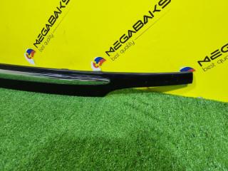Накладка 5-й двери HONDA STREAM RN3 K20A 74890S7A9010 2 ракурс
