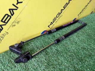 Амортизатор капота SUBARU FORESTER SHJ FB20 57251FG010 3 ракурс