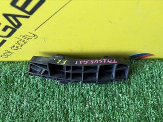 Крепление бампера левое переднее HONDA AIRWAVE GJ1 L15A 60262SLA000ZZ 2 ракурс