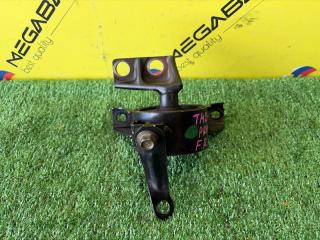 Подушка двигателя правая MAZDA PREMACY CP8W FP BJ0N-39-06YE 3 ракурс Подушка двигателя правая MAZDA PREMACY CP8W FP BJ0N-39-06YE 3 ракурс