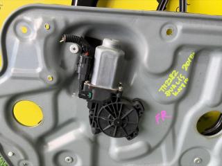 Стеклоподъемник правый передний NISSAN DUALIS KNJ10 MR20DE 80770JD000 3 ракурс