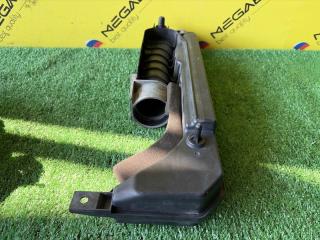 Воздухозаборник SUZUKI SWIFT ZD72S K12B 71L-R01 4 ракурс