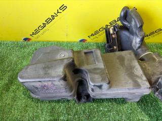 Влагоотделитель HONDA STEP WAGON RG1 K20A 17230RTA000 4 ракурс Влагоотделитель HONDA STEP WAGON RG1 K20A 17230RTA000 4 ракурс