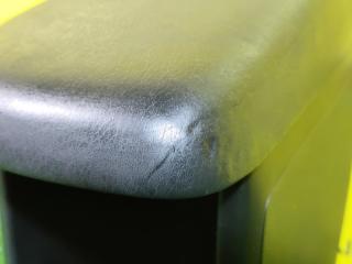Подлокотник SUBARU FORESTER SHJ FB20 92132SC010JC 4 ракурс